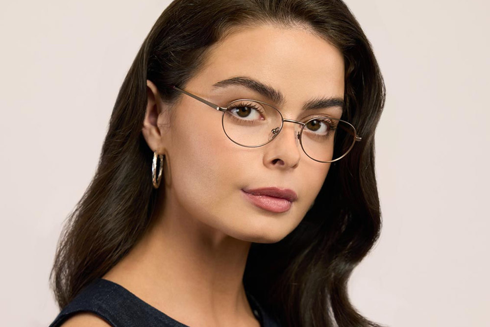 Sienna metal glasses frame.