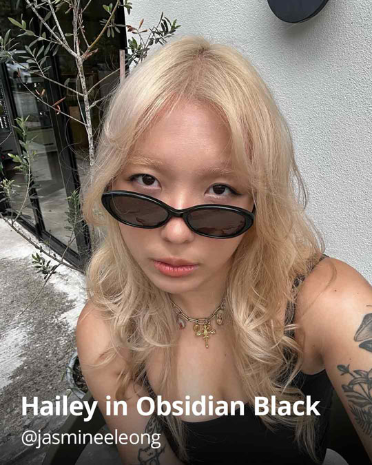 Hailey in Obsidian Black 